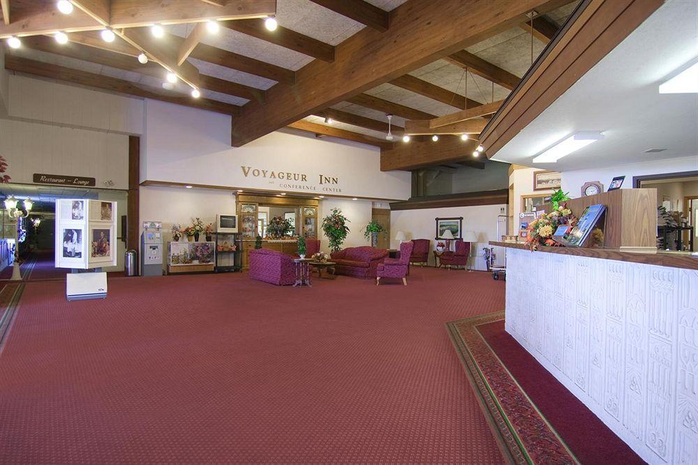 Voyageur Inn And Conference Center Reedsburg Interiør billede